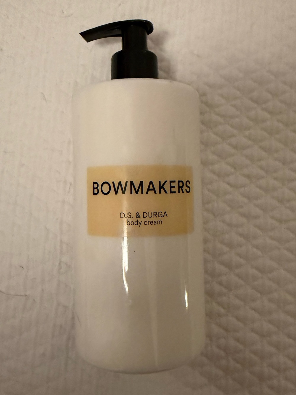 D.S. & Durga Bowmakers Body Cream - 16.9 fluid ounces/500 mL New
